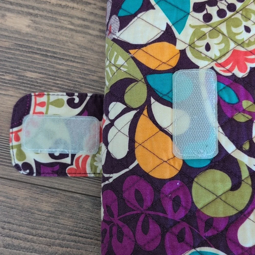 Vera Bradley 11 wide